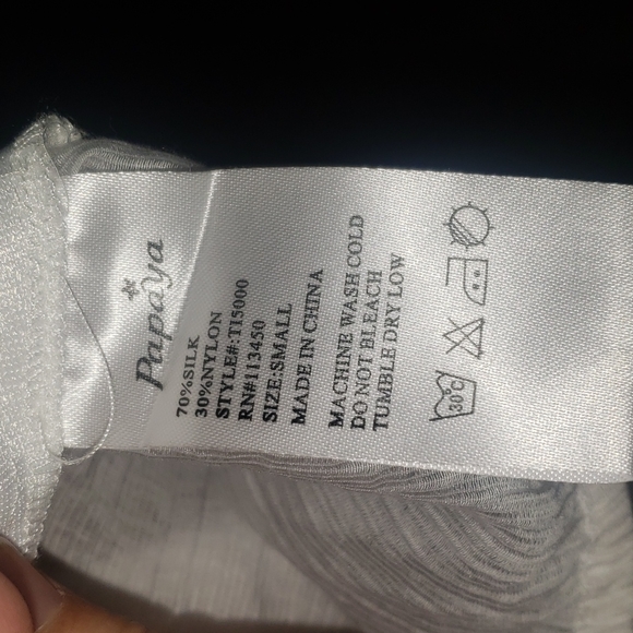 Papaya s silk halter top gorgeously embroidered lotus flowers - Picture 11 of 12